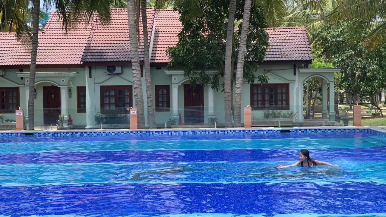 Gold Rooster Resort Phan Rang-Tháp Chàm Esterno foto