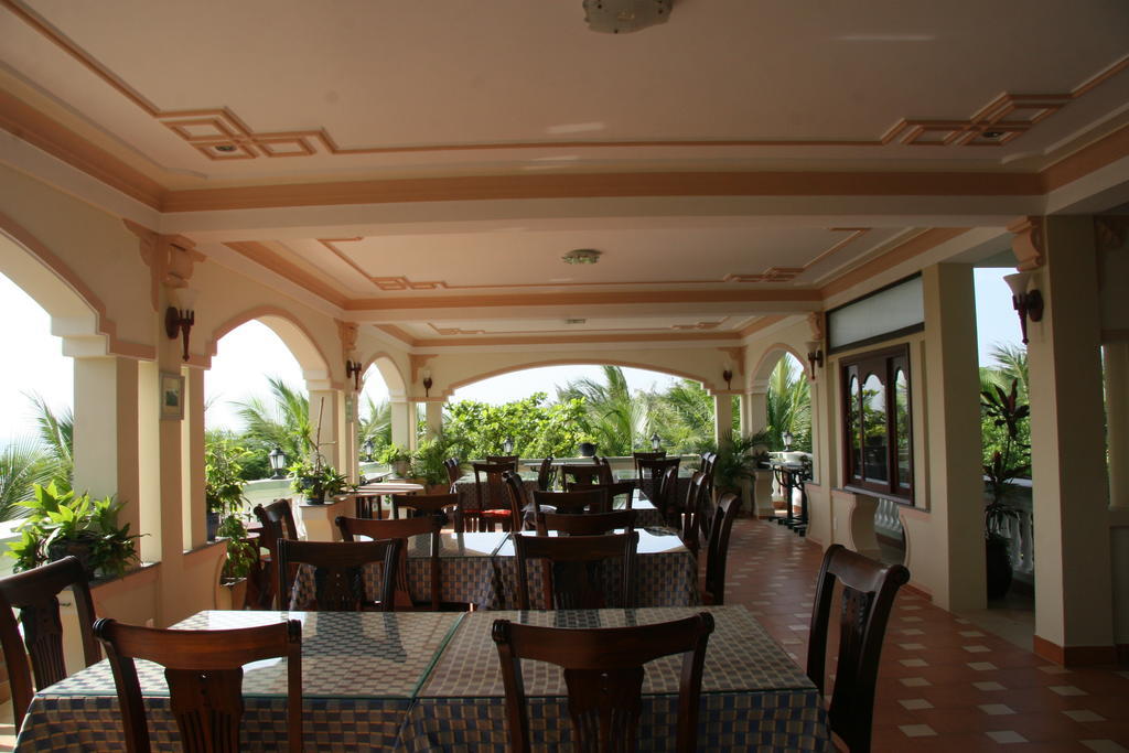 Gold Rooster Resort Phan Rang-Tháp Chàm Esterno foto